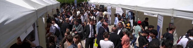 Botó per accedir a la informació del Fòrum d'empreses
