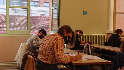 estudiants-examens-eseiaat.JPG