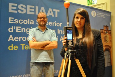 L’estudiant Marta Riquelme crea el primer mapa de radiacions electromagnètiques de l’edifici modernista de l’ESEIAAT