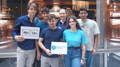 Dos estudiants d’Enginyeria Química de l’ESEIAAT de la UPC creen una nova cervesa al concurs Moritz University