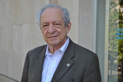 UPC_GuillermoOwen_web.jpg