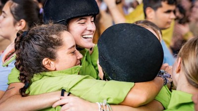 La colla ‘Bergants’ del Campus de Terrassa celebra la seva gran diada castellera