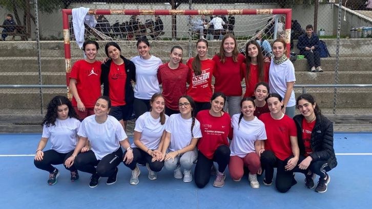 El servei d’esports universitari del Campus de Terrassa posa en marxa la primera lliga femenina de futbol de la UPC